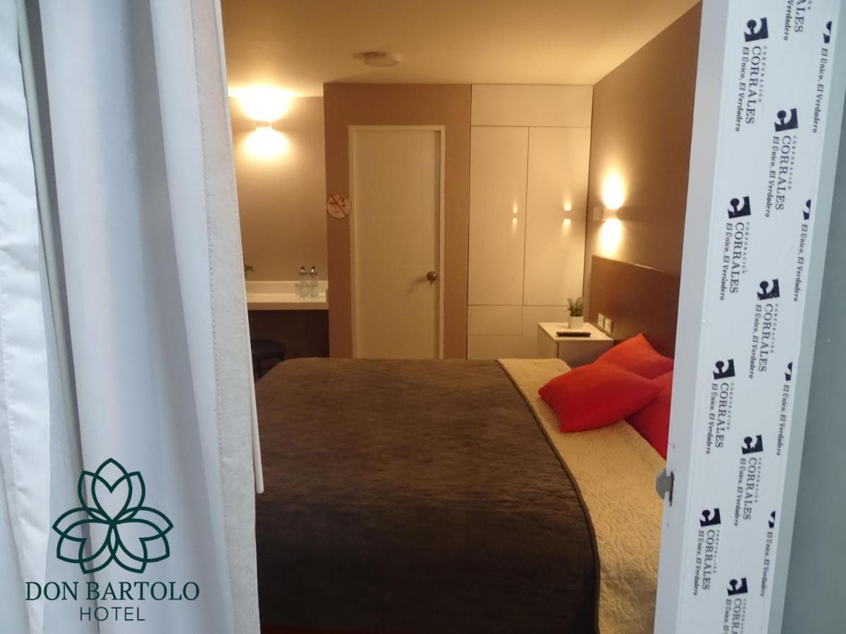 Hotel Don Bartolo Espinar ภายนอก รูปภาพ
